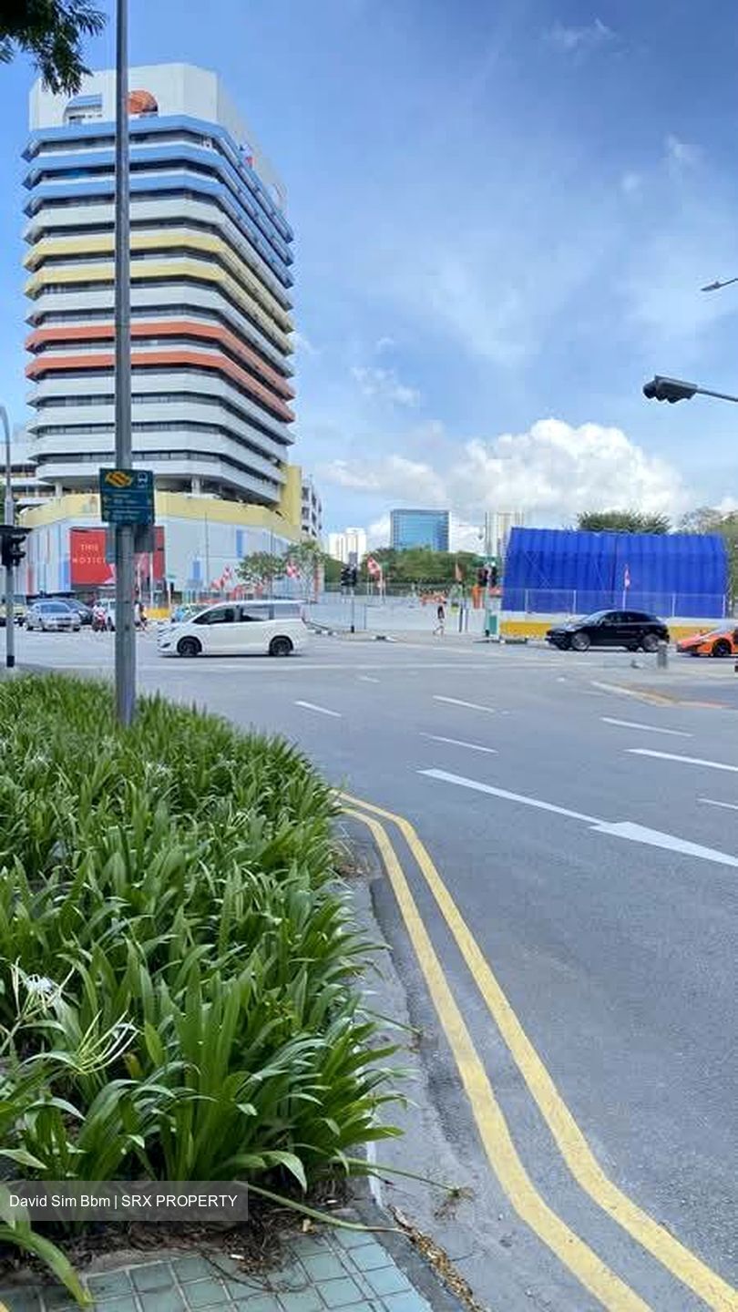 Sim Lim Square (D7), Retail #557743861